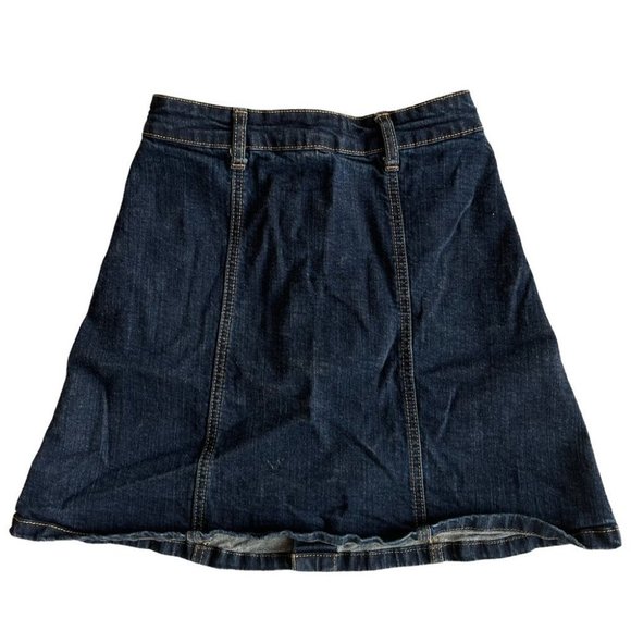 ✨ Brandy Melville Denim Mini Skirt Buttoned - Picture 2 of 4